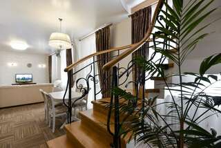 Санаторий Эдем Белокуриха Сюит трехкомнатный в двух уровнях-7